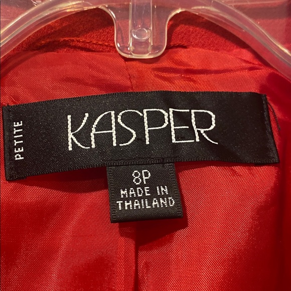 Kasper size 8 Petite Blazer good condition - Picture 2 of 3
